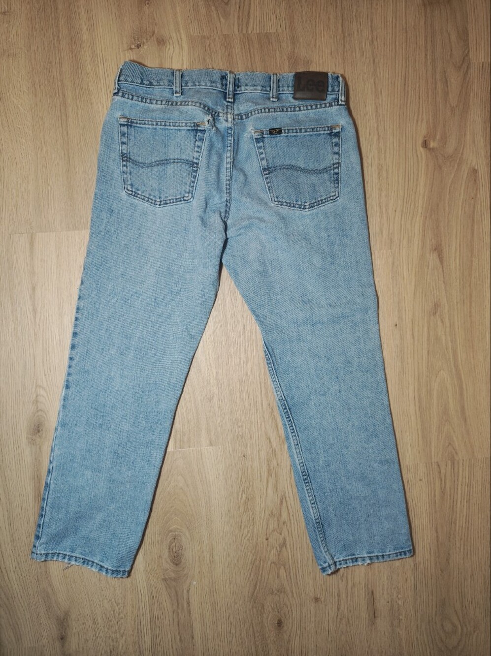 Lee Men’s 34x29 Light Wash Relaxed Fit Jeans
